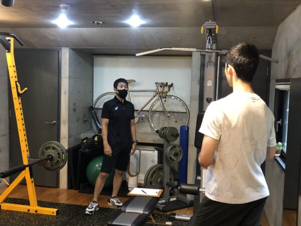 バレーボールのスキルアップの為に、覚王山のパーソナルトレーニングジムへ通っているT君